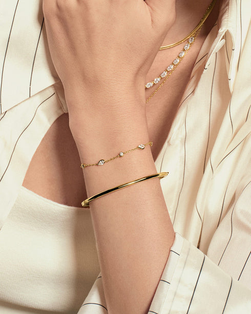 Gold Round & Teardrop Bezel Station Bracelet