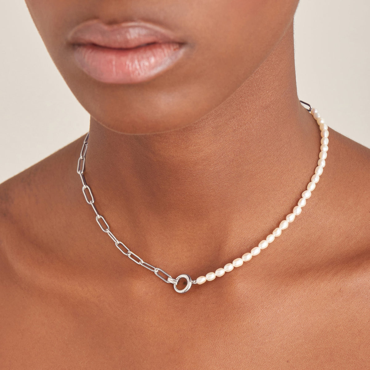 Silver 2024 pearl chain